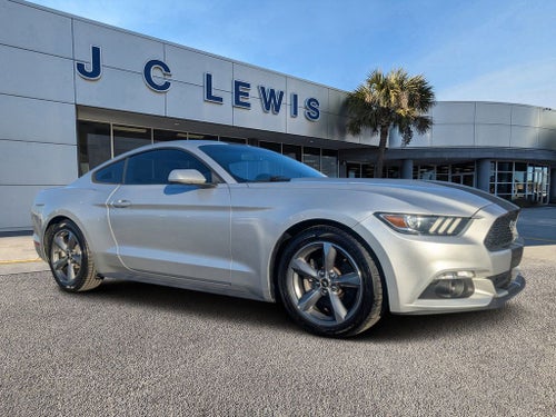 2016 Ford Mustang V6