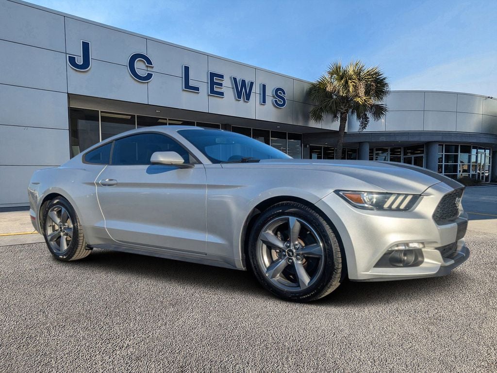 2016 Ford Mustang V6