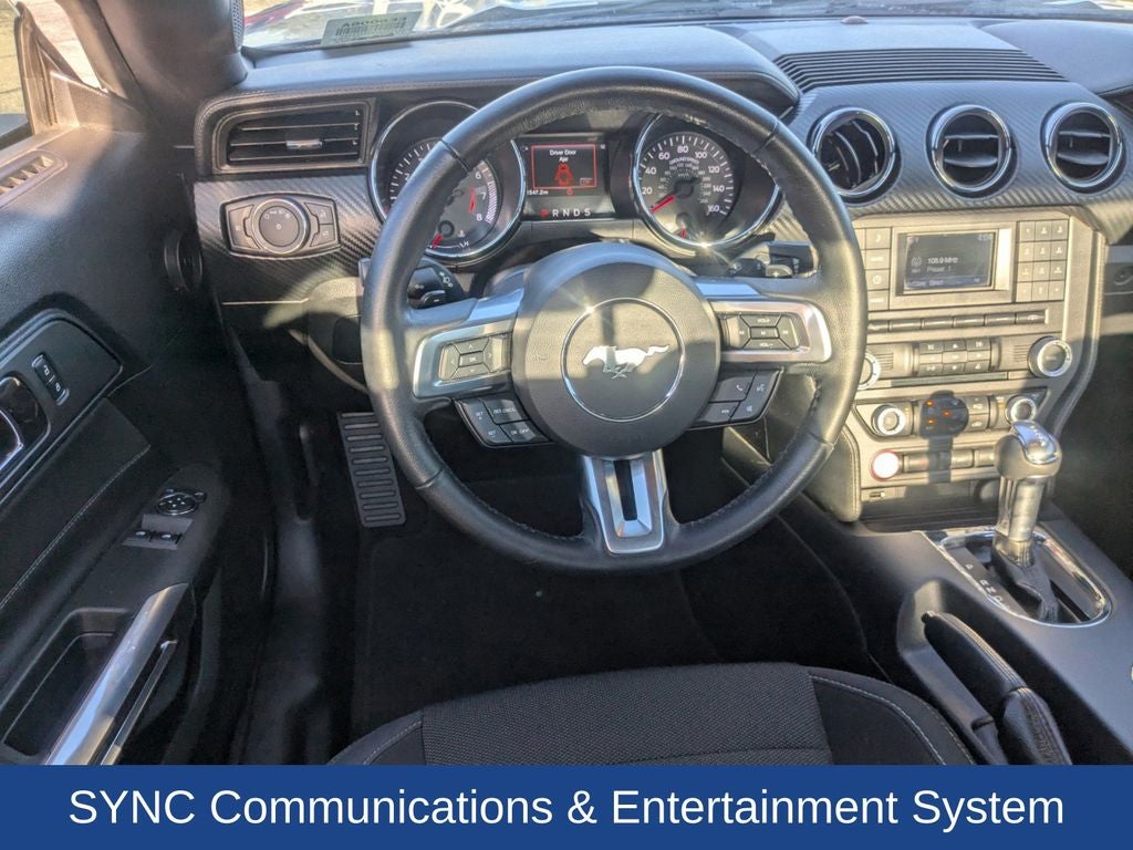 2016 Ford Mustang V6