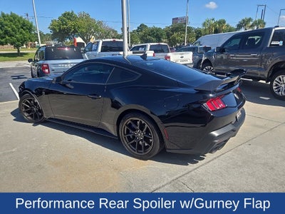 2024 Ford Mustang Dark Horse