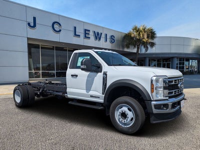 2025 Ford F-600SD XL