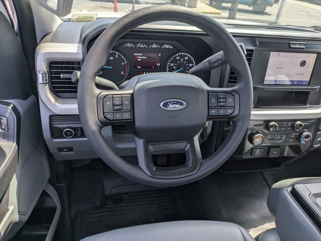 2025 Ford F-600SD XL