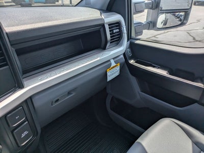 2025 Ford F-600SD XL