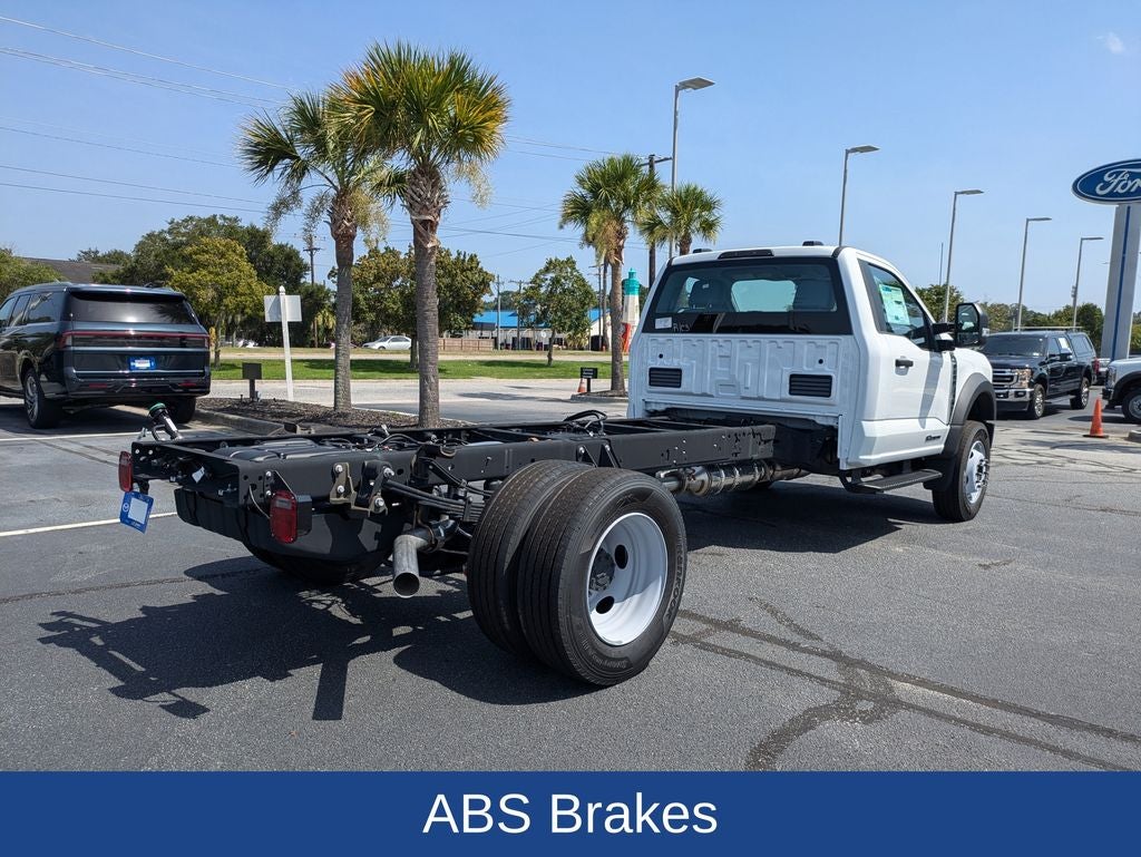 2025 Ford F-600SD XL