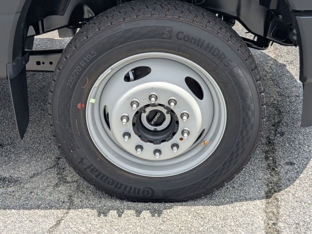 2025 Ford F-550SD XL DRW