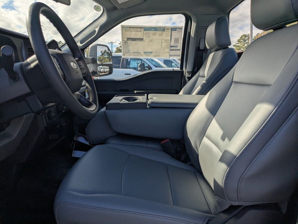 2025 Ford F-550SD XL DRW