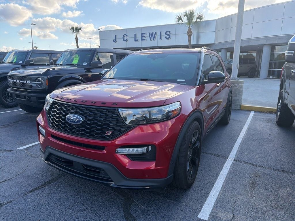 2020 Ford Explorer ST