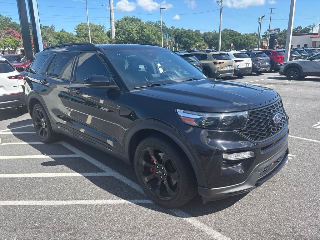 2023 Ford Explorer ST