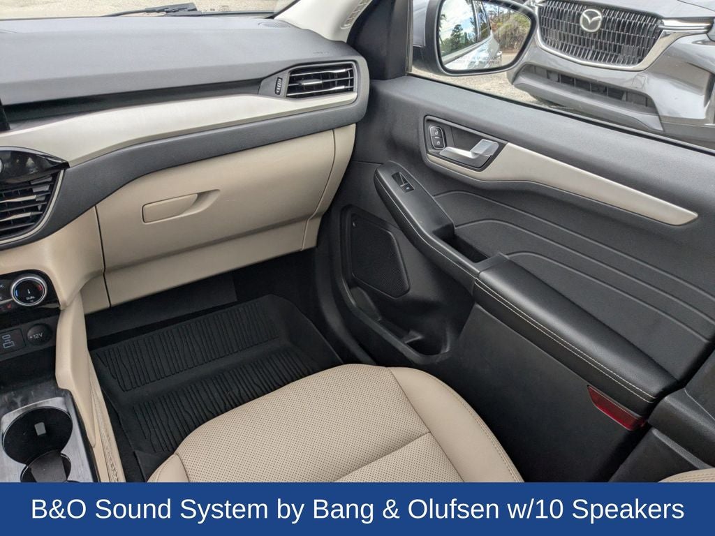 2022 Ford Escape Plug-In Hybrid SEL