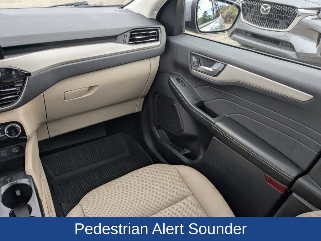 2022 Ford Escape Plug-In Hybrid SEL