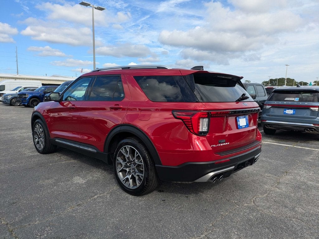 2025 Ford Explorer Platinum