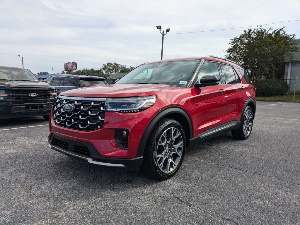 2025 Ford Explorer Platinum