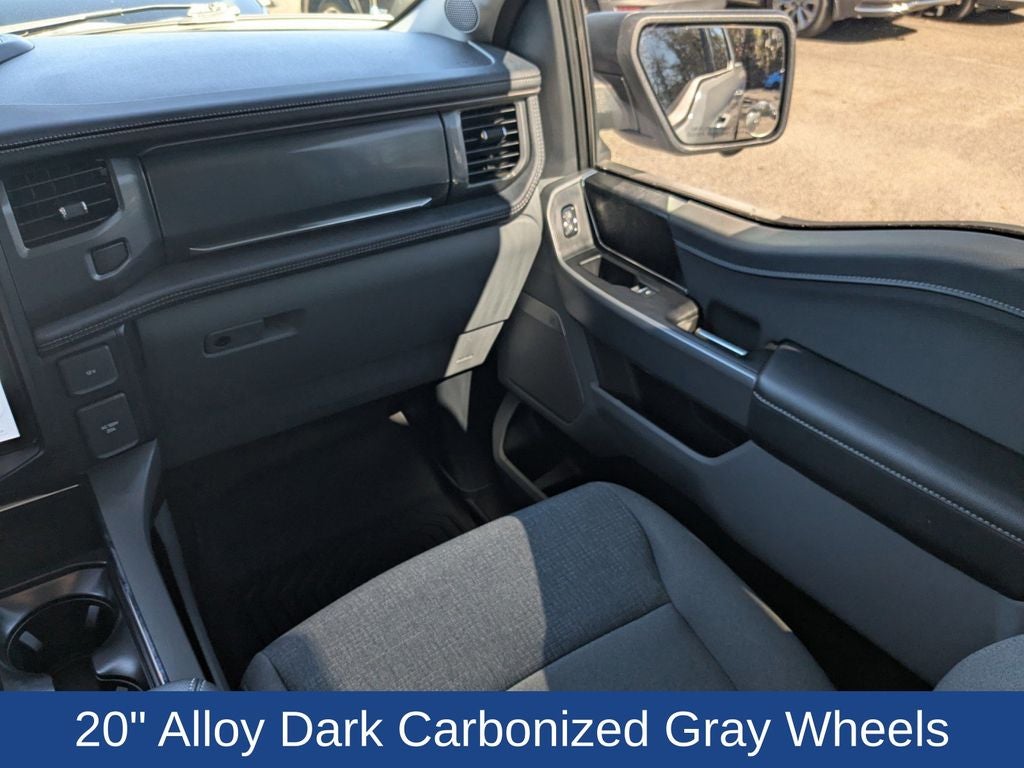 2024 Ford F-150 Lightning Flash