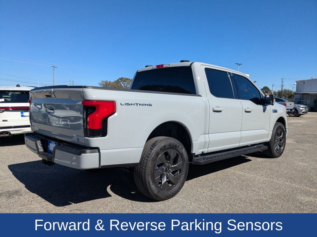 2024 Ford F-150 Lightning Flash