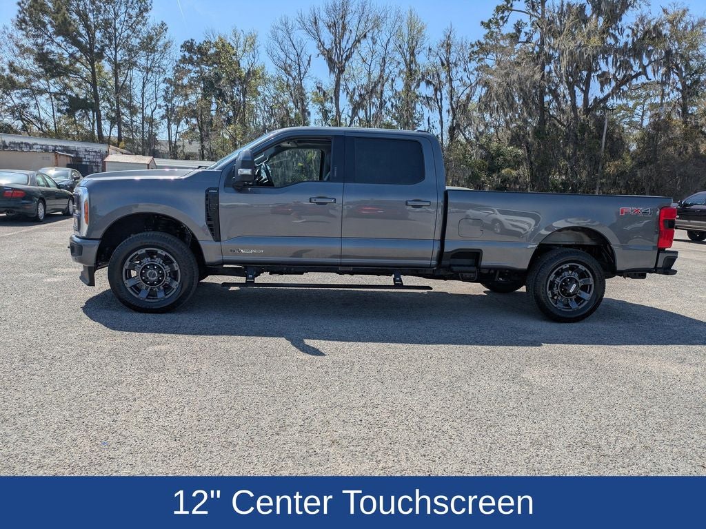 2023 Ford F-350SD Lariat