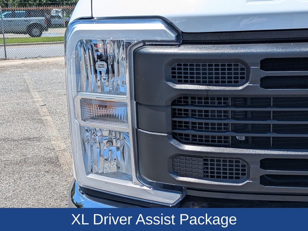 2025 Ford F-350SD XL