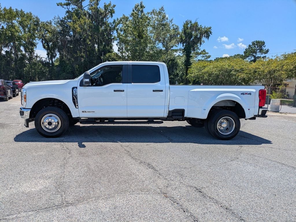 2025 Ford F-350SD XL