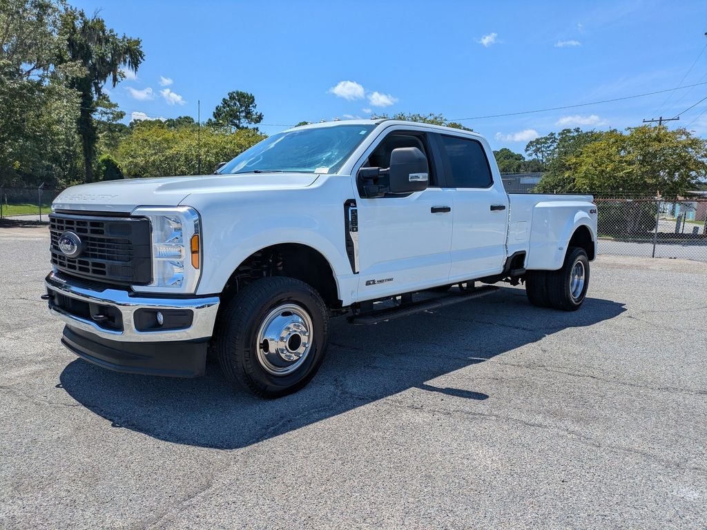 2025 Ford F-350SD XL