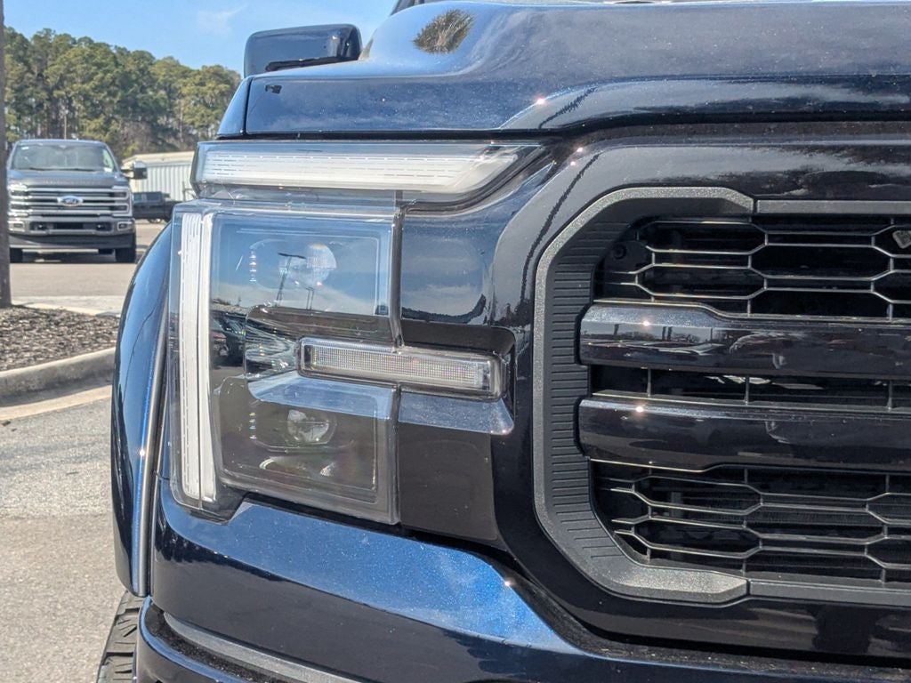 2025 Ford F-150 Lariat Black Widow