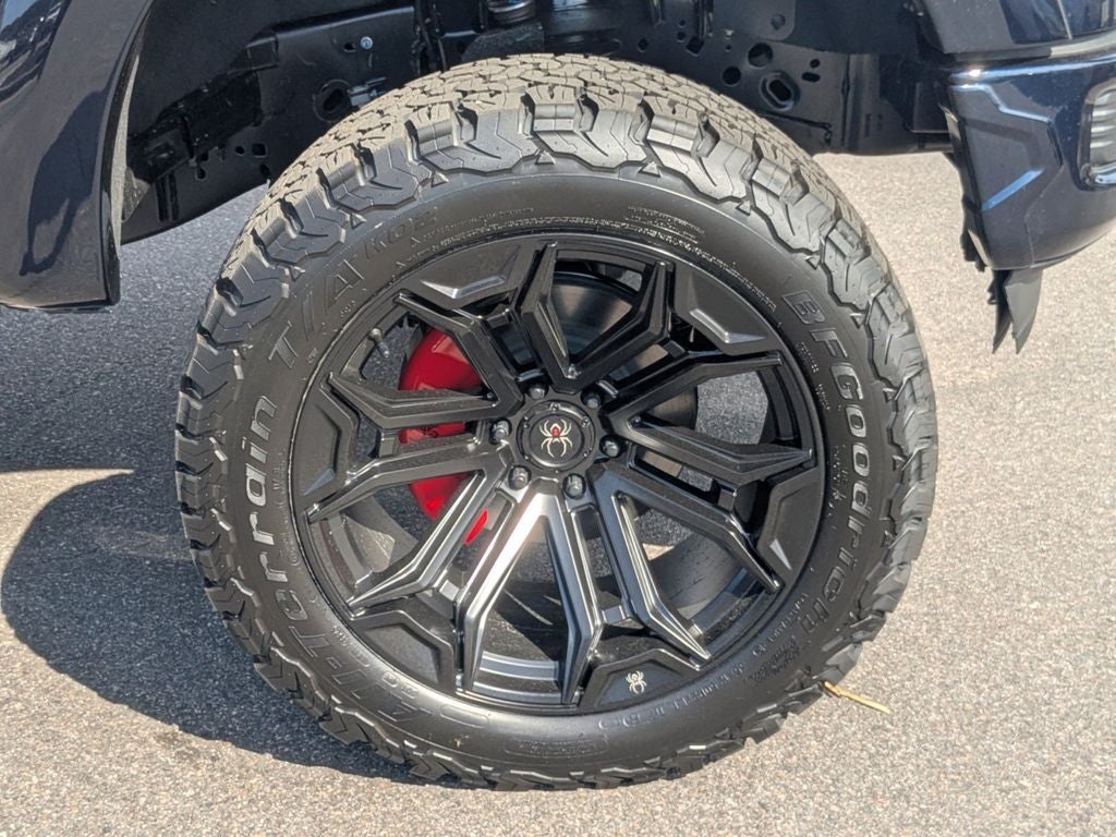 2025 Ford F-150 Lariat Black Widow