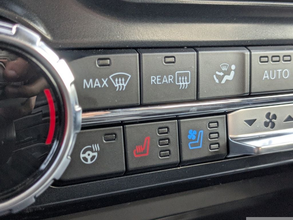 2025 Ford F-150 Lariat Black Widow