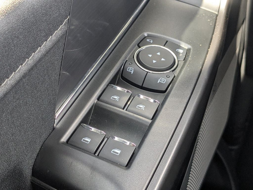 2025 Ford F-150 Lariat Black Widow
