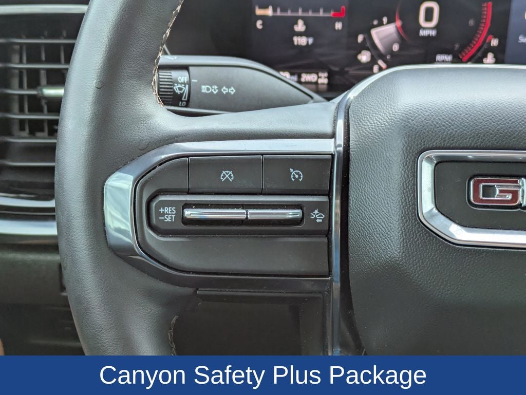 2024 GMC Canyon AT4