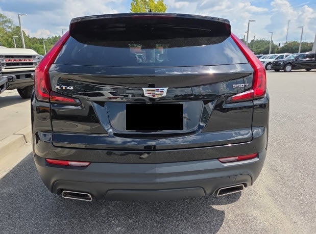 2023 Cadillac XT4 Luxury
