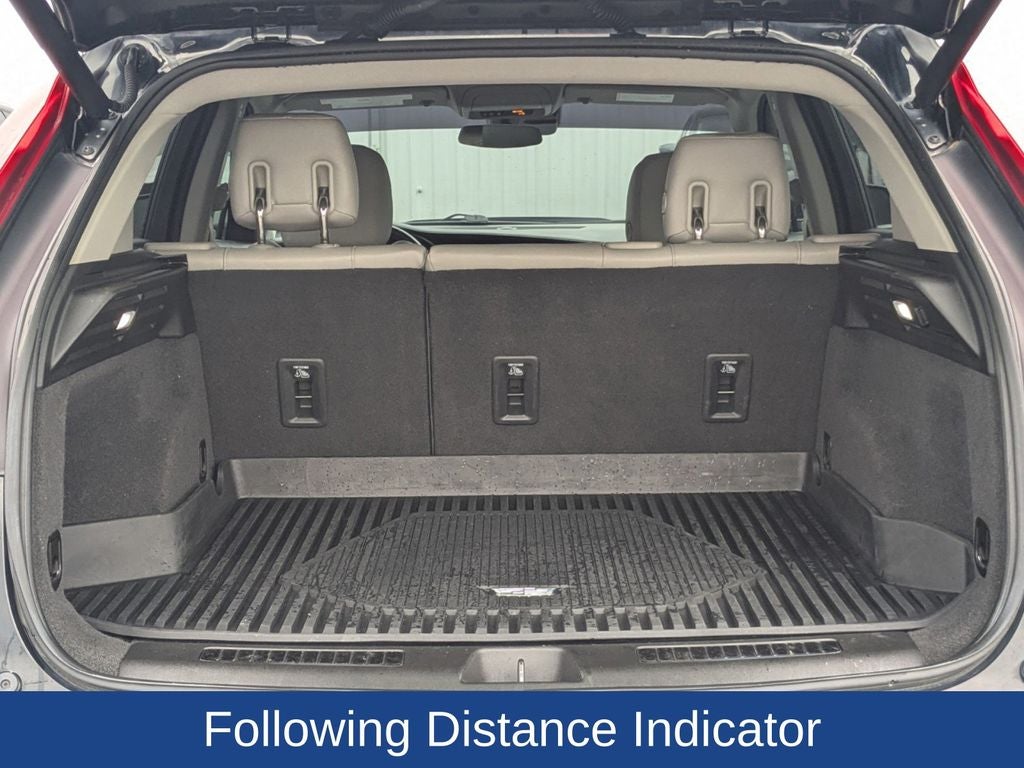 2021 Cadillac XT4 Premium Luxury