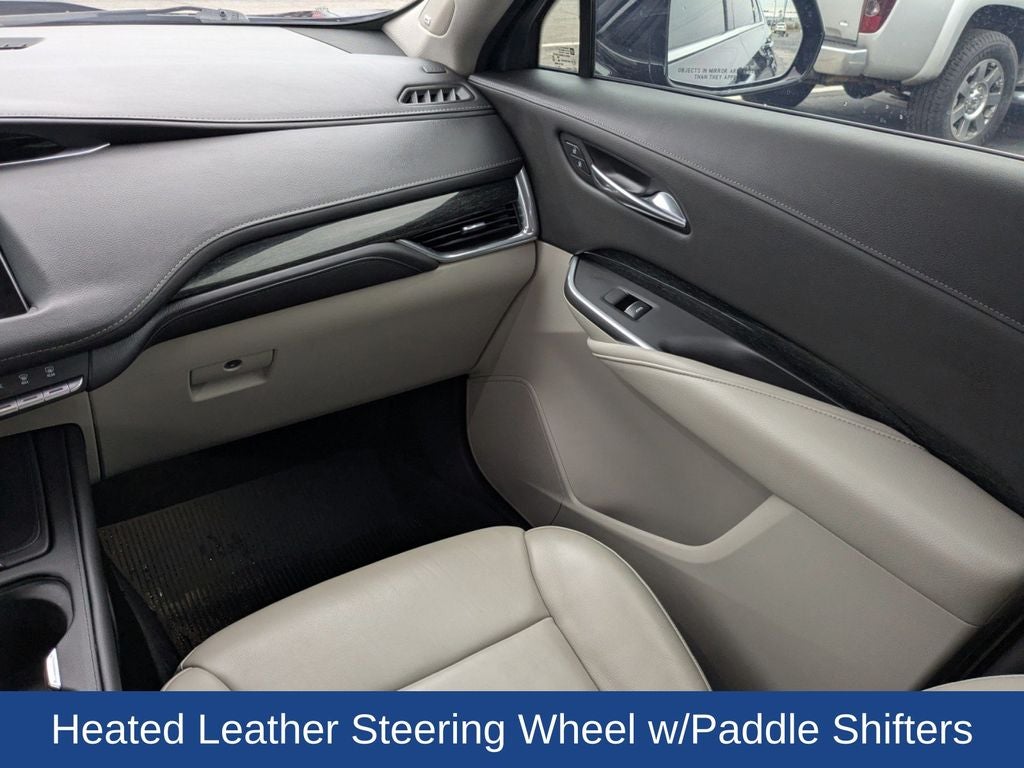 2021 Cadillac XT4 Premium Luxury