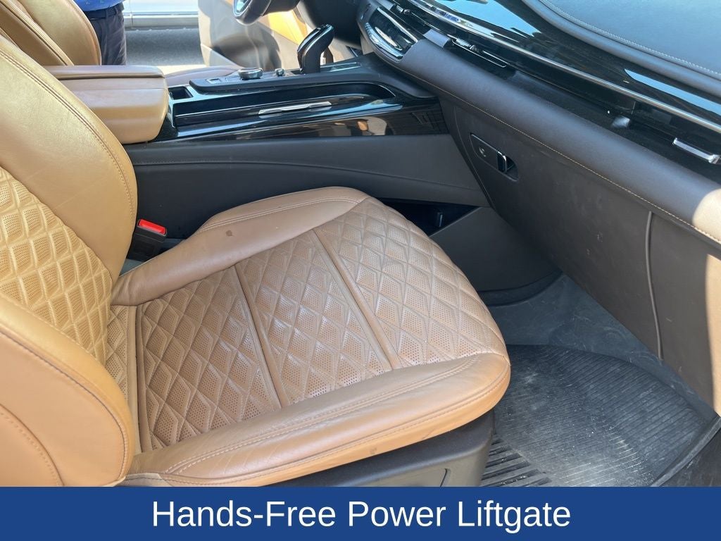 2023 Cadillac Escalade Premium Luxury