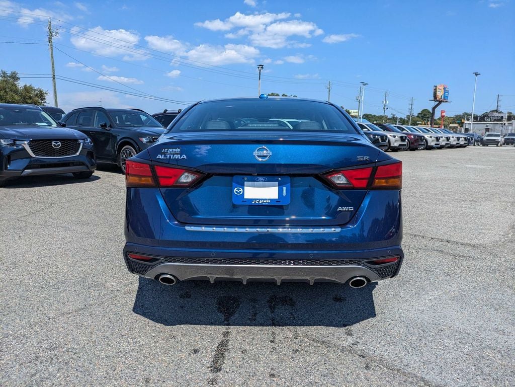 2020 Nissan Altima 2.5 SR