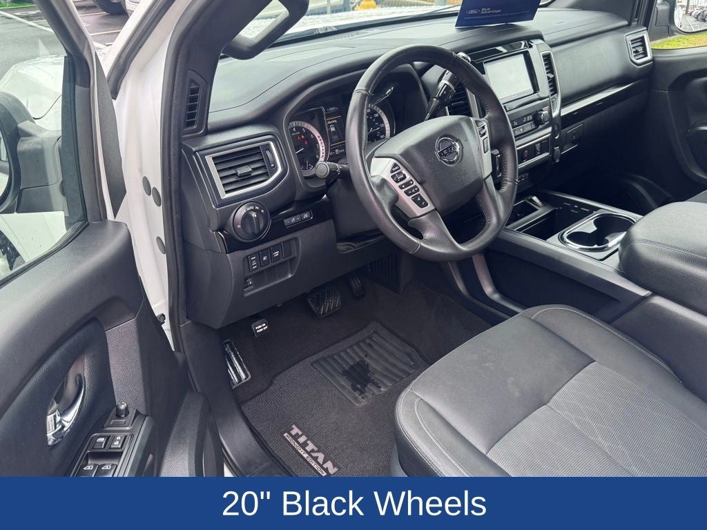 2019 Nissan Titan SV