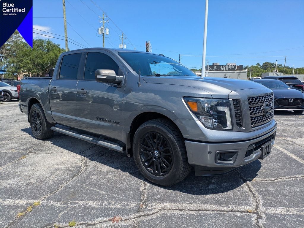 2019 Nissan Titan SV Midnight Edition