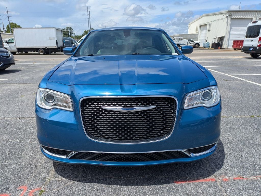 2022 Chrysler 300 Touring