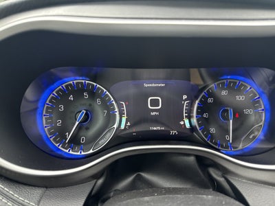 2022 Chrysler Pacifica Touring L