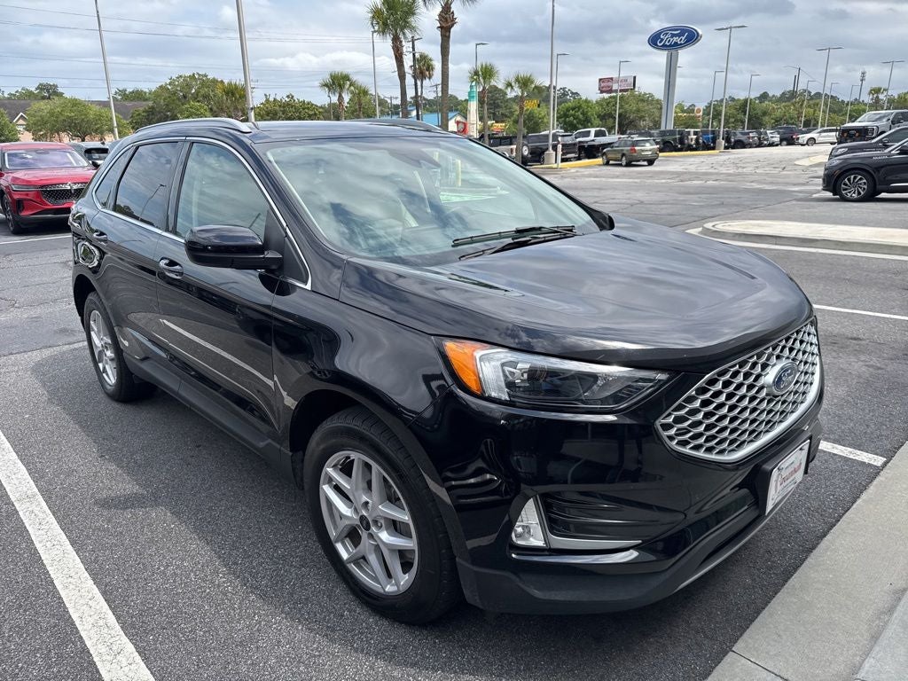 2024 Ford Edge SEL AWD's photo