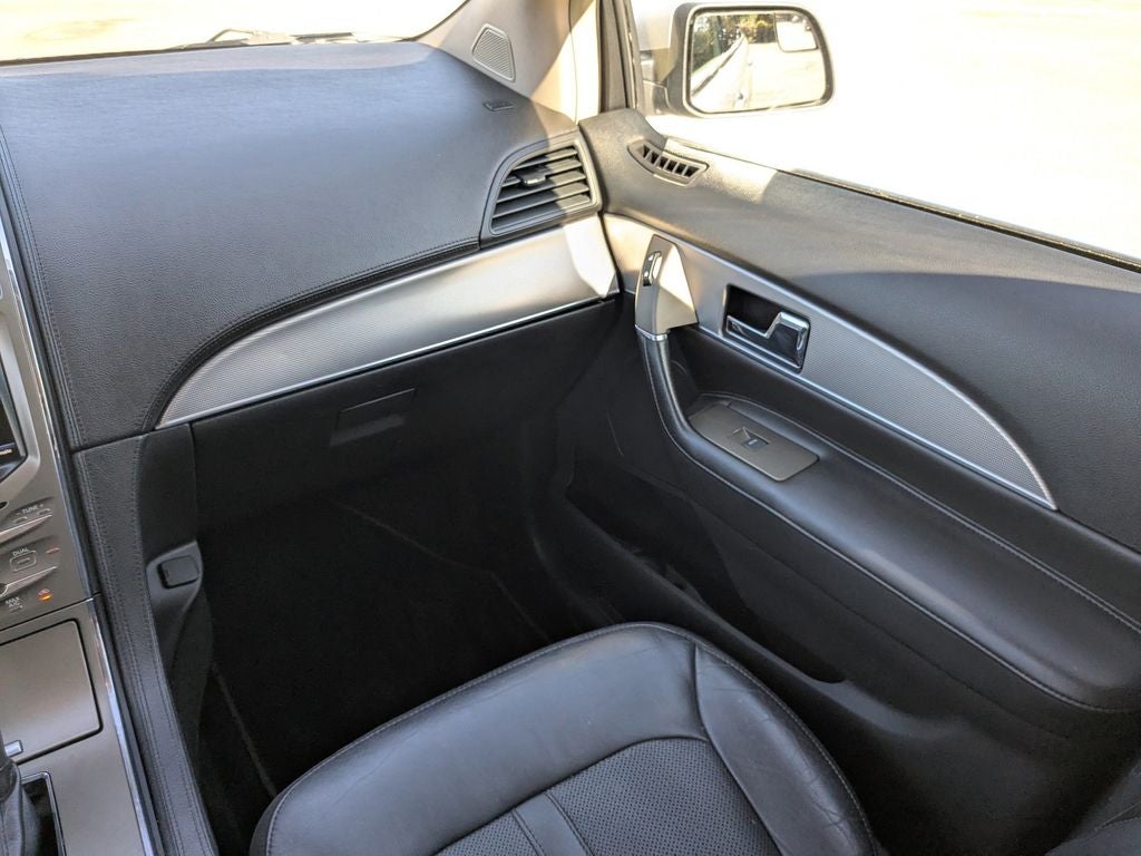 2015 Lincoln MKX Base