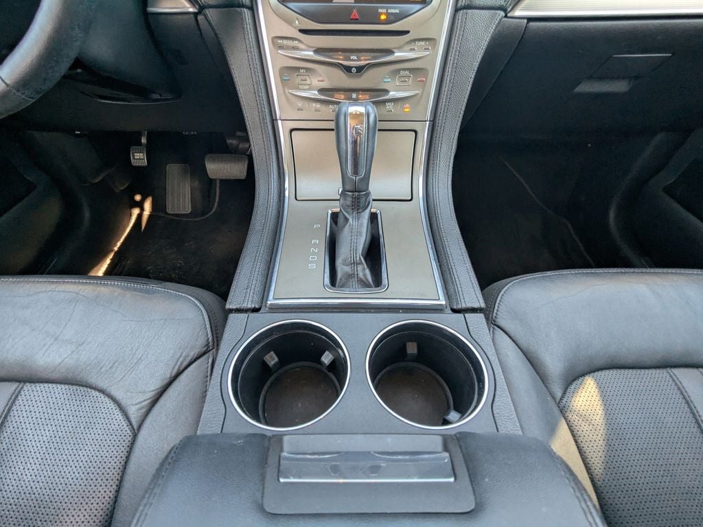 2015 Lincoln MKX Base