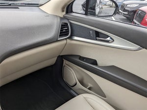 2019 Lincoln Nautilus Standard