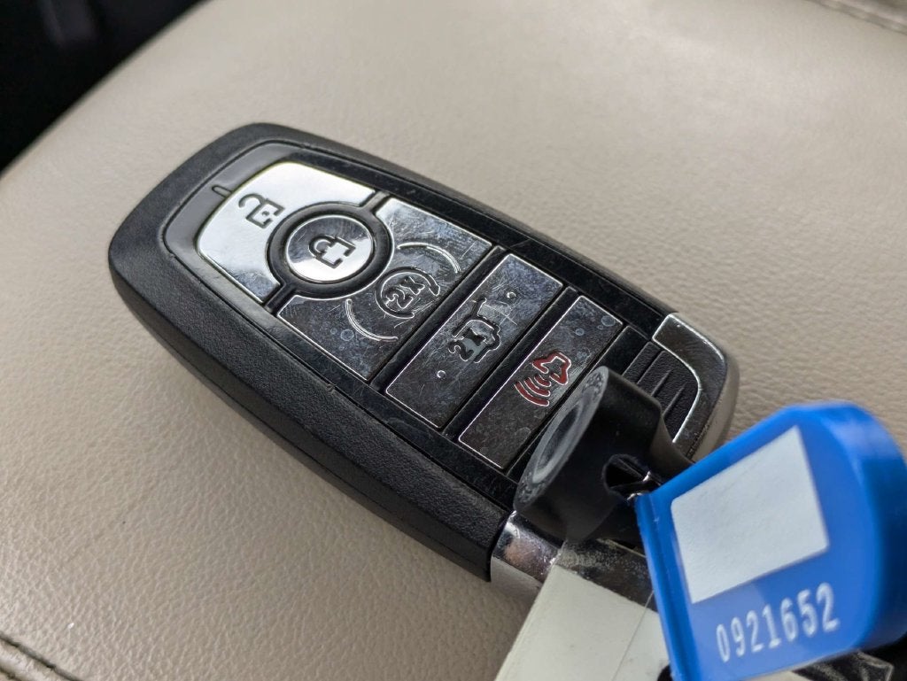 2021 Lincoln Nautilus Standard