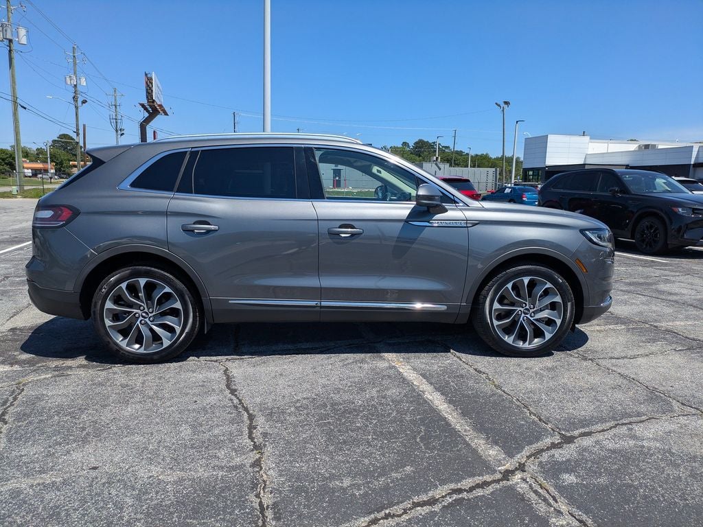 2023 Lincoln Nautilus Reserve