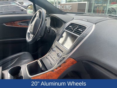 2020 Lincoln Nautilus Reserve