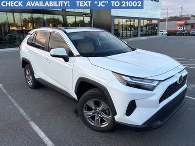2022 Toyota RAV4 XLE