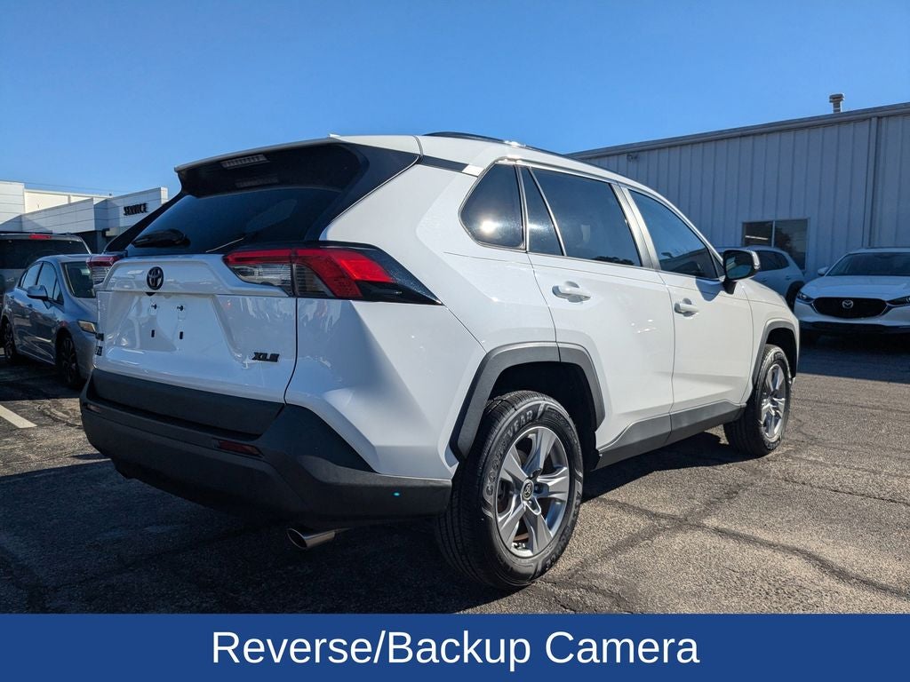 2022 Toyota RAV4 XLE