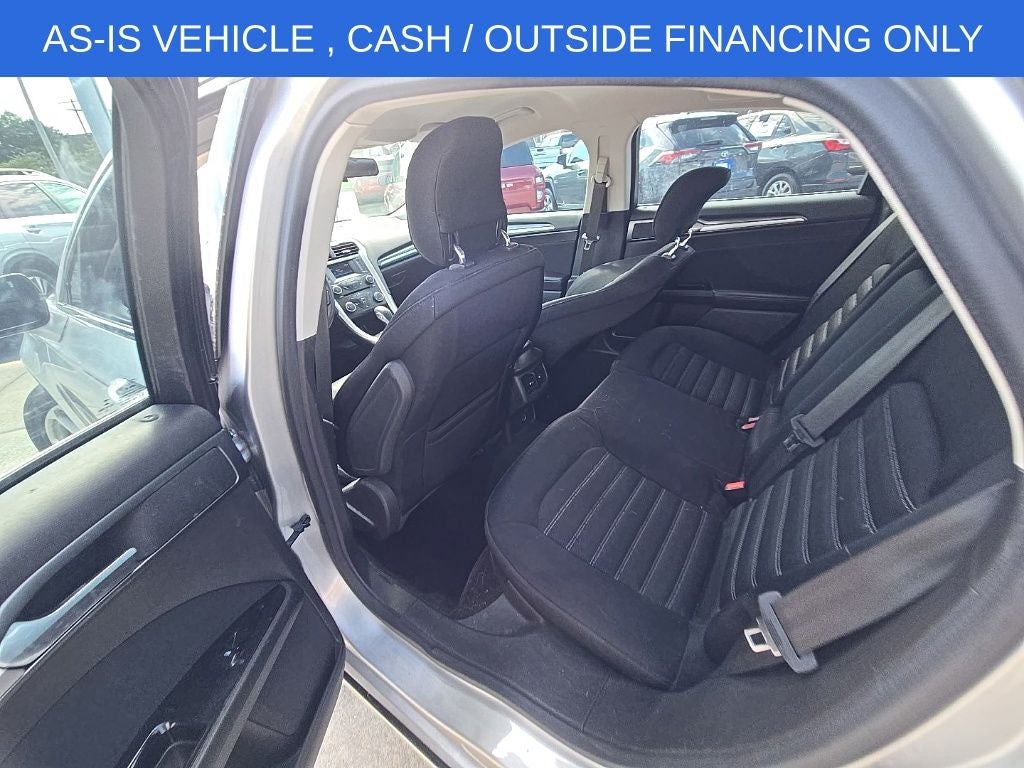 2015 Ford Fusion SE