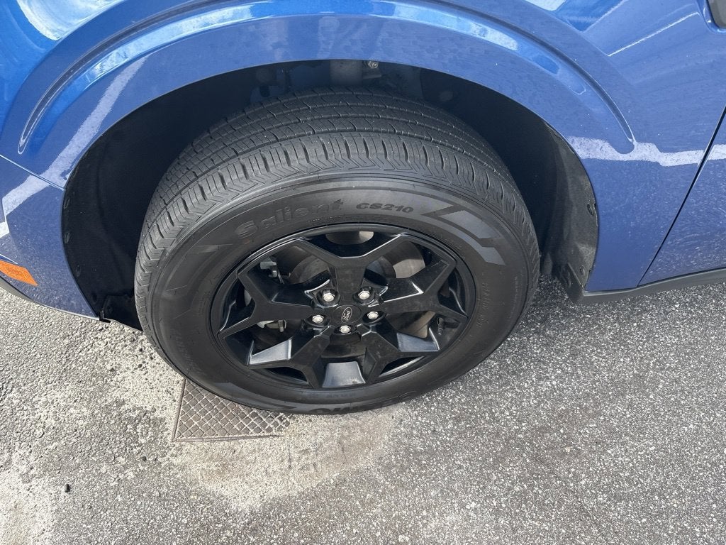 2023 Ford Maverick Lariat