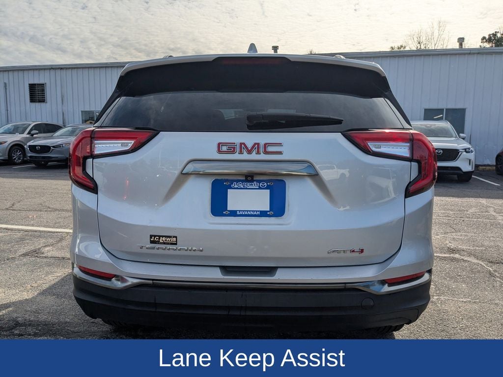 2022 GMC Terrain AT4