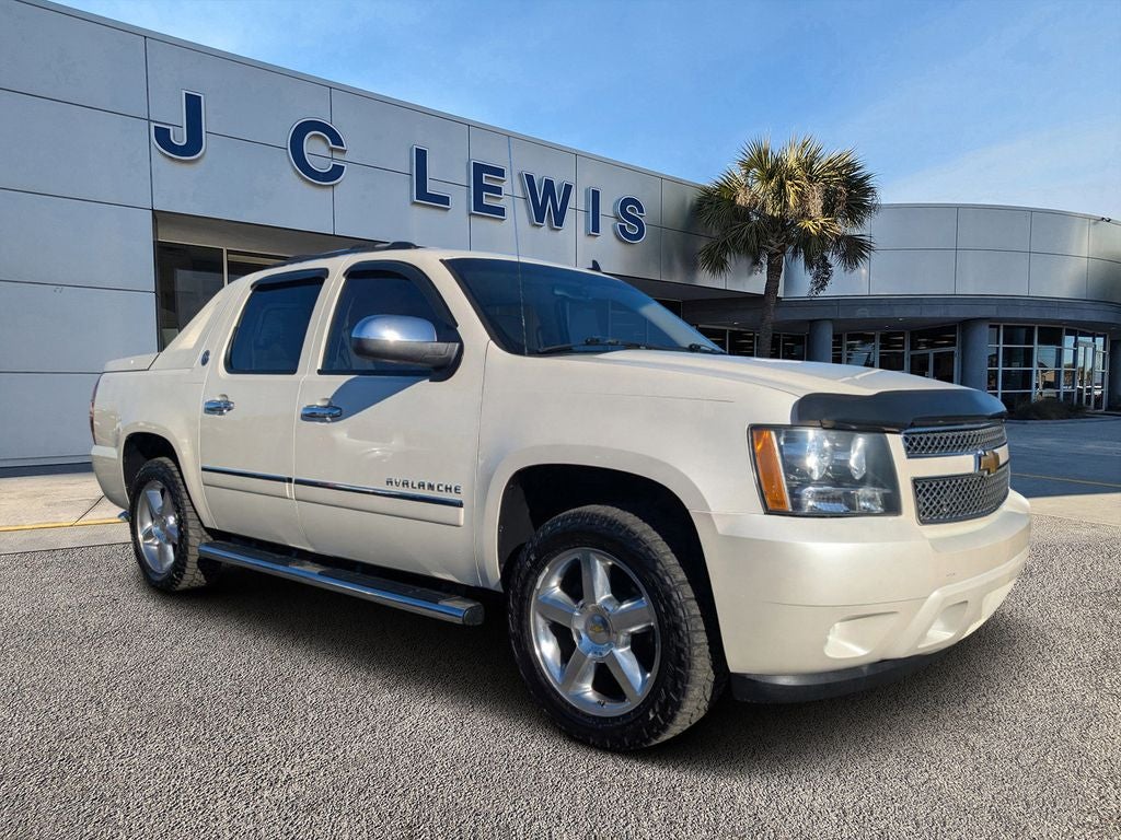 2013 Chevrolet Avalanche 1500 LTZ