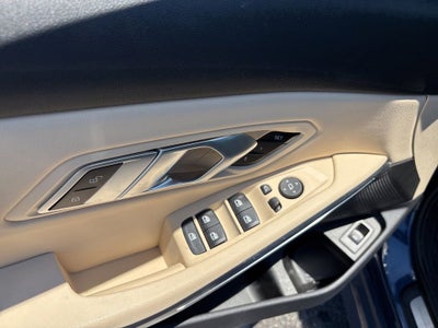 2022 BMW 3 Series 330i